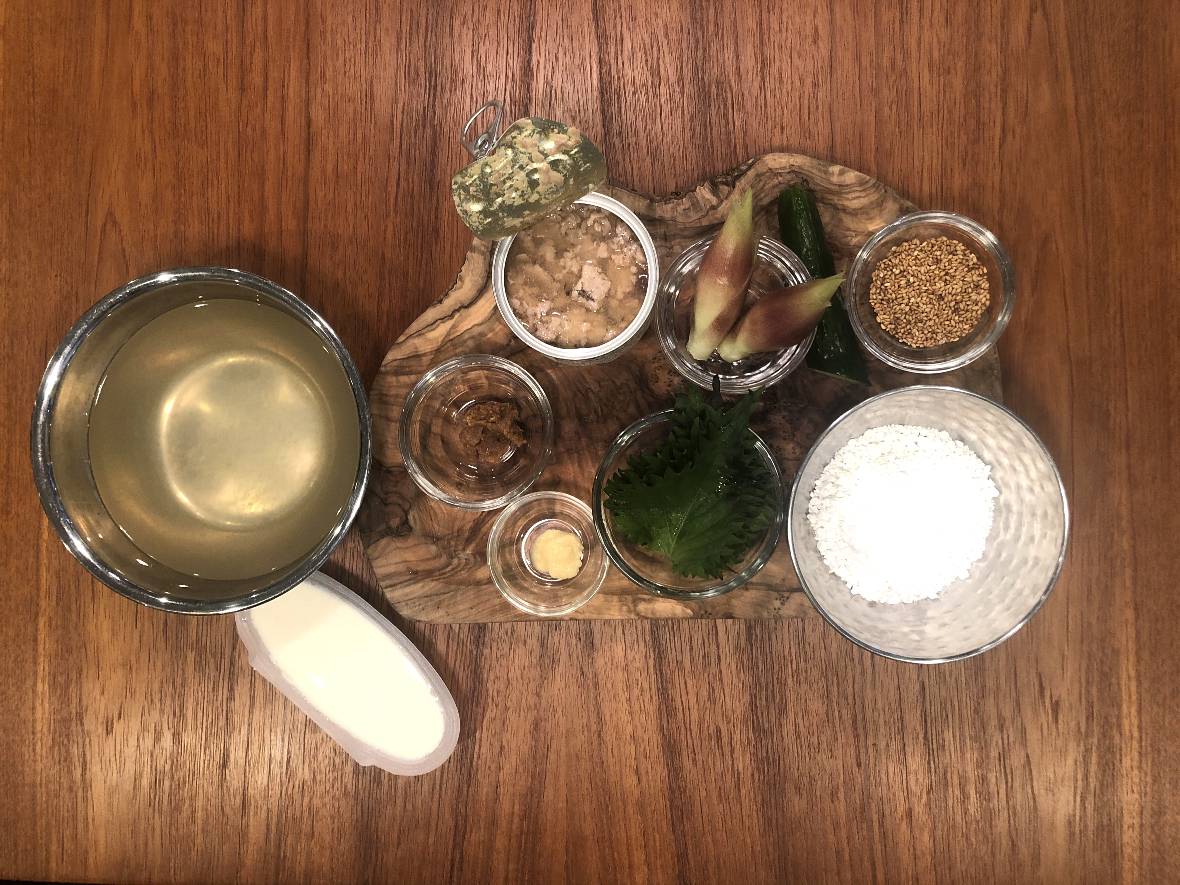 オチビサン流夏バテ対策 白玉入の冷汁レシピ オチビサン 公式サイト